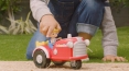 Игровой набор CoComelon Feature Vehicle Трактор со звуком