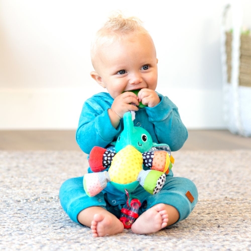 INFANTINO Игрушка мягкая навесная с прорезывателем "Слоненок", 005378I
