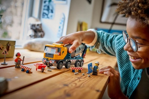 Конструктор LEGO City Бетоносмеситель (60478)