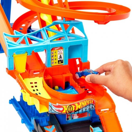 Ігровий набір "Перегони на американських гірках" Hot Wheels (HDP04)