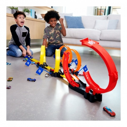 Трек "Невероятные трюки в петлях" Hot Wheels