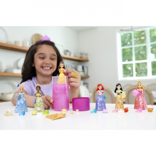 Набор с мини-кукольной принцессой "Royal Color Reveal" Disney Princess (в асс.)